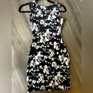 SOOLEY black and white floral mini dress